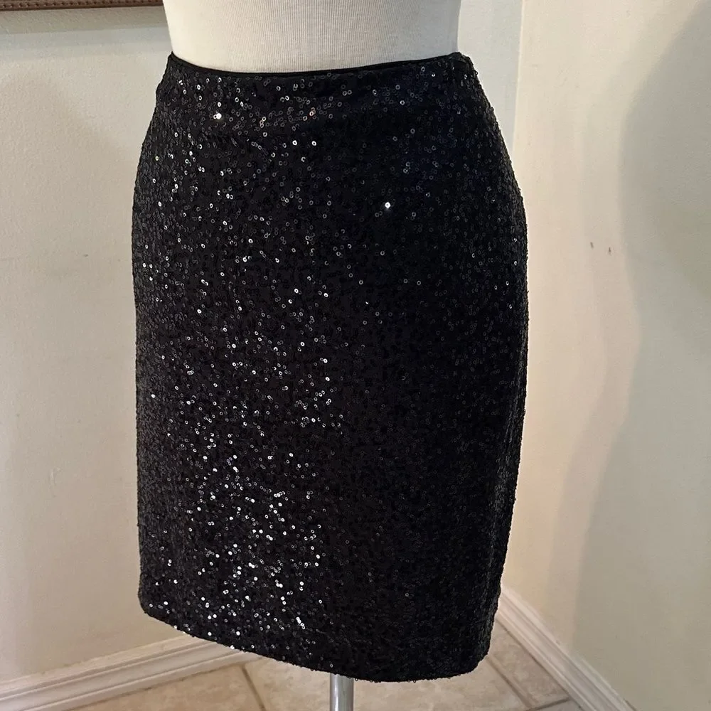 Cache’ Elegant Black Shimmer Sequin Skirt Size Small